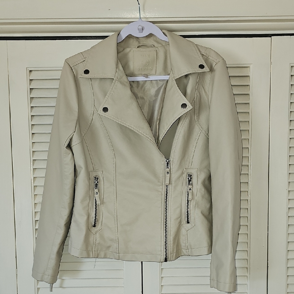 Stylish Beige Jacket